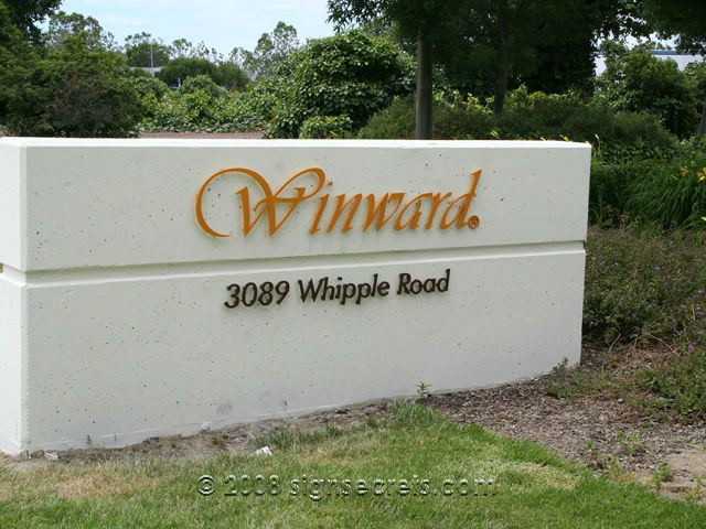 Acrylic letters 0003