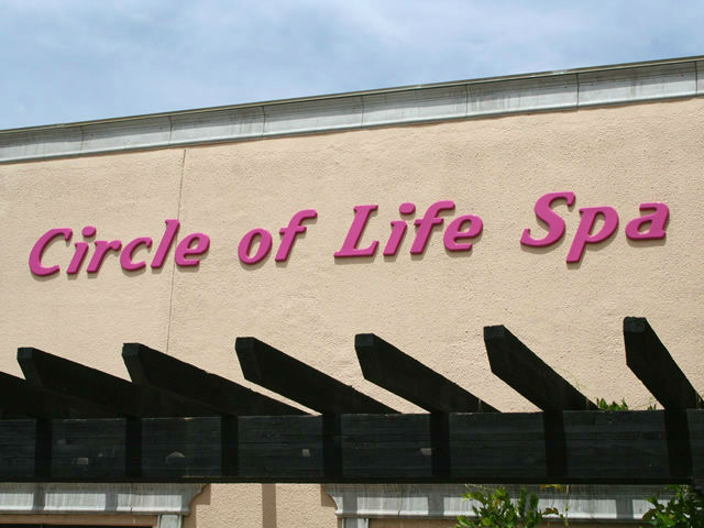 Formed Plastic Letters10