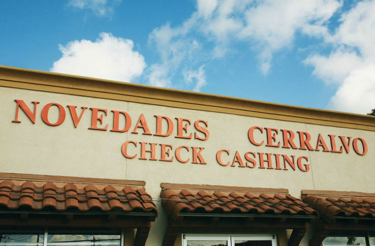 Injection molded lit 25