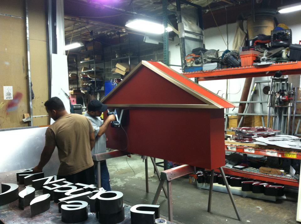 403865 295171390582233 1379097445 n